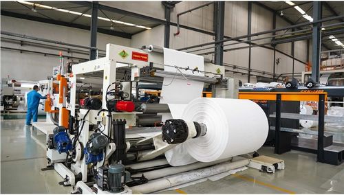 Latest company news about Trois procédés pour produire des produits de débarras du papier de pierre
